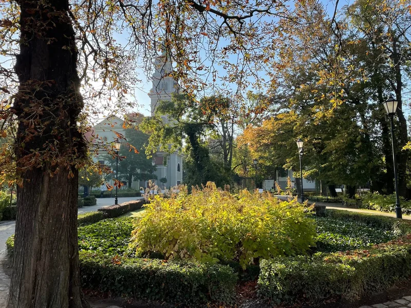 A leafy park near SeaSide Sopot.